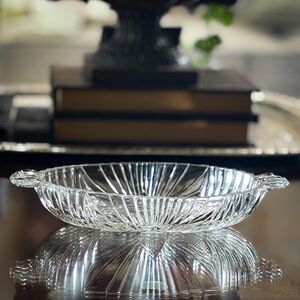✨ Vintage Pressed Glass Handled Serving Dish ✨